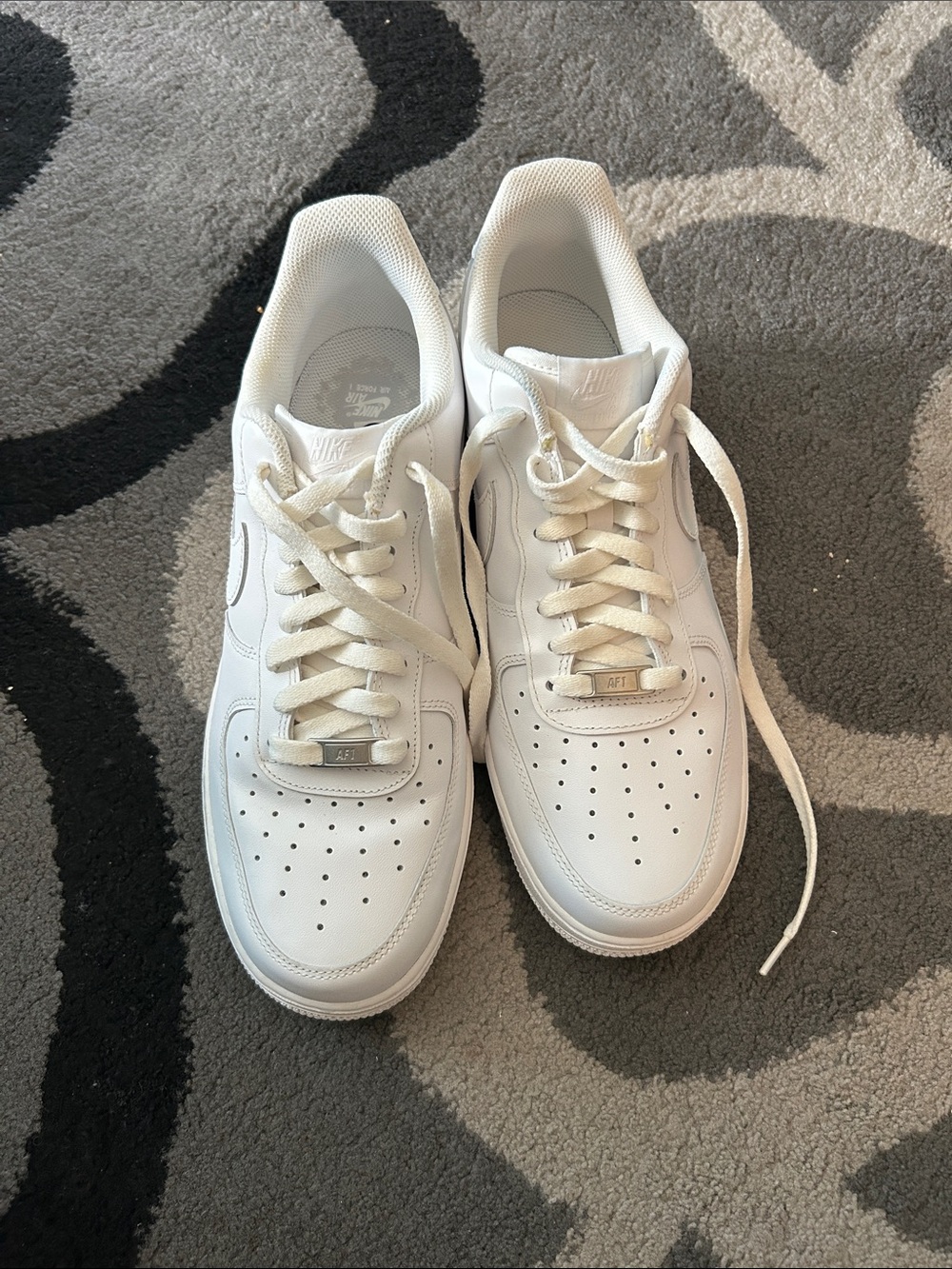 Nike Men’s Sneakers — White Leather Low-Top